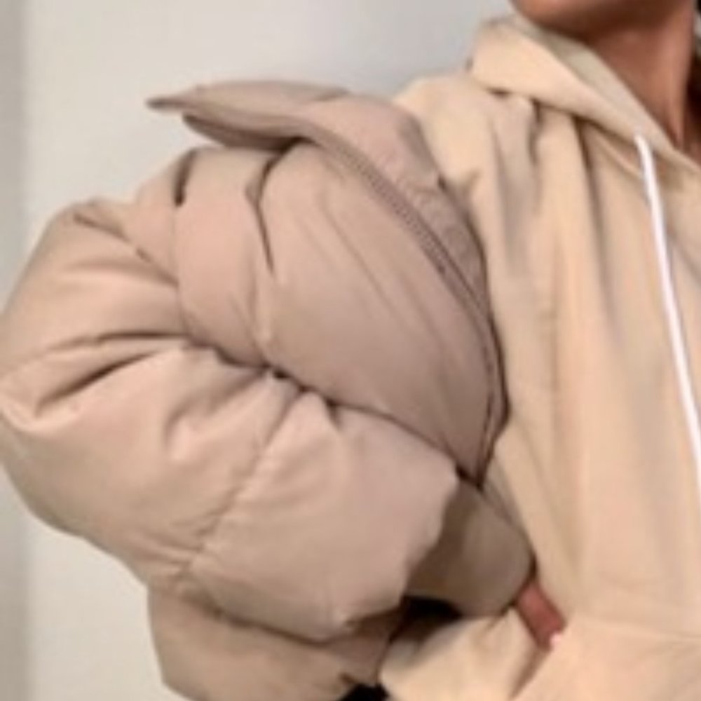 Contemporary Puffer Coat - light tan khaki - Picture 7 of 8